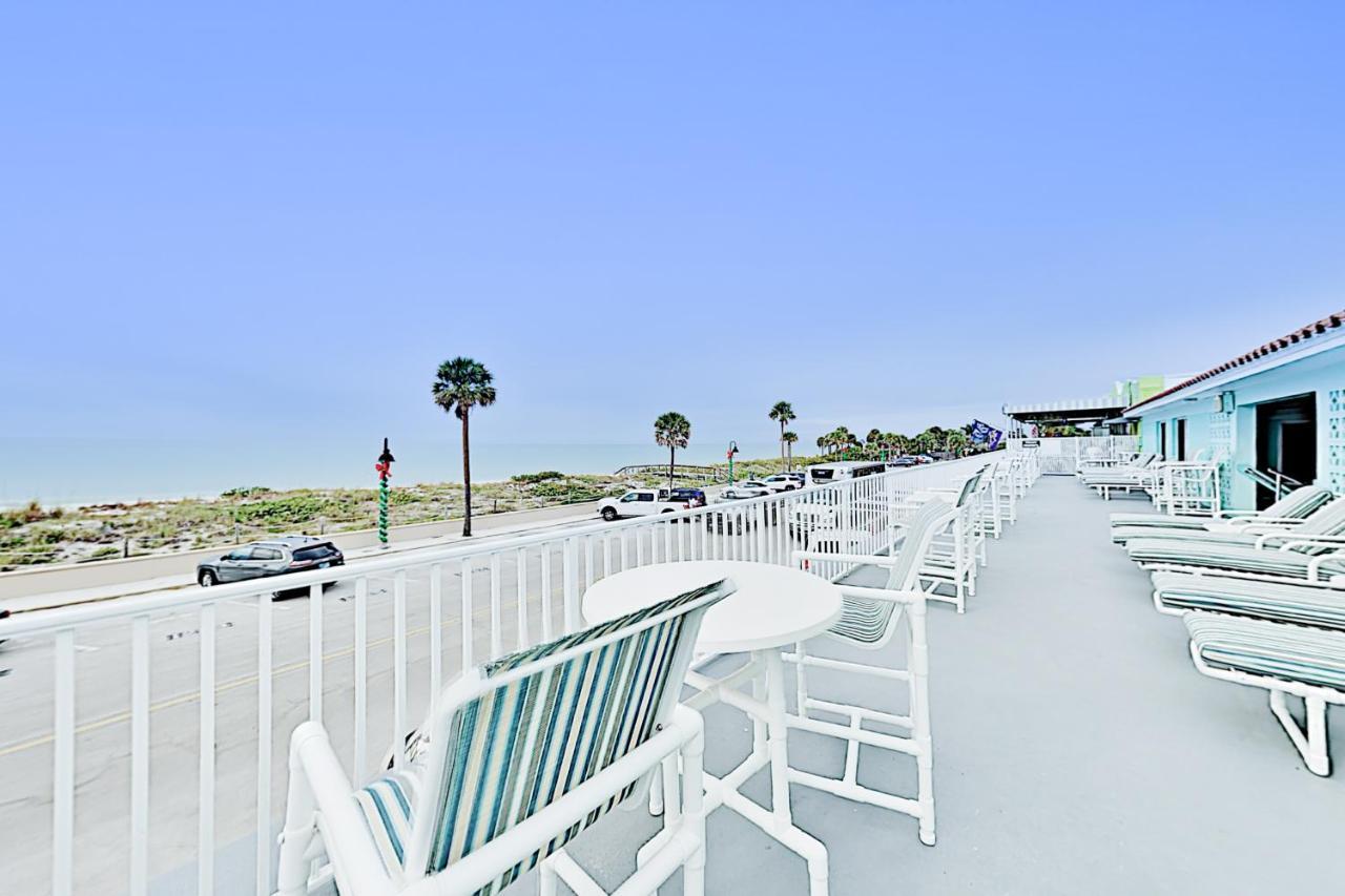 Pass-A-Grille Beach Retreat Unit 8 St. Pete Beach Exterior photo