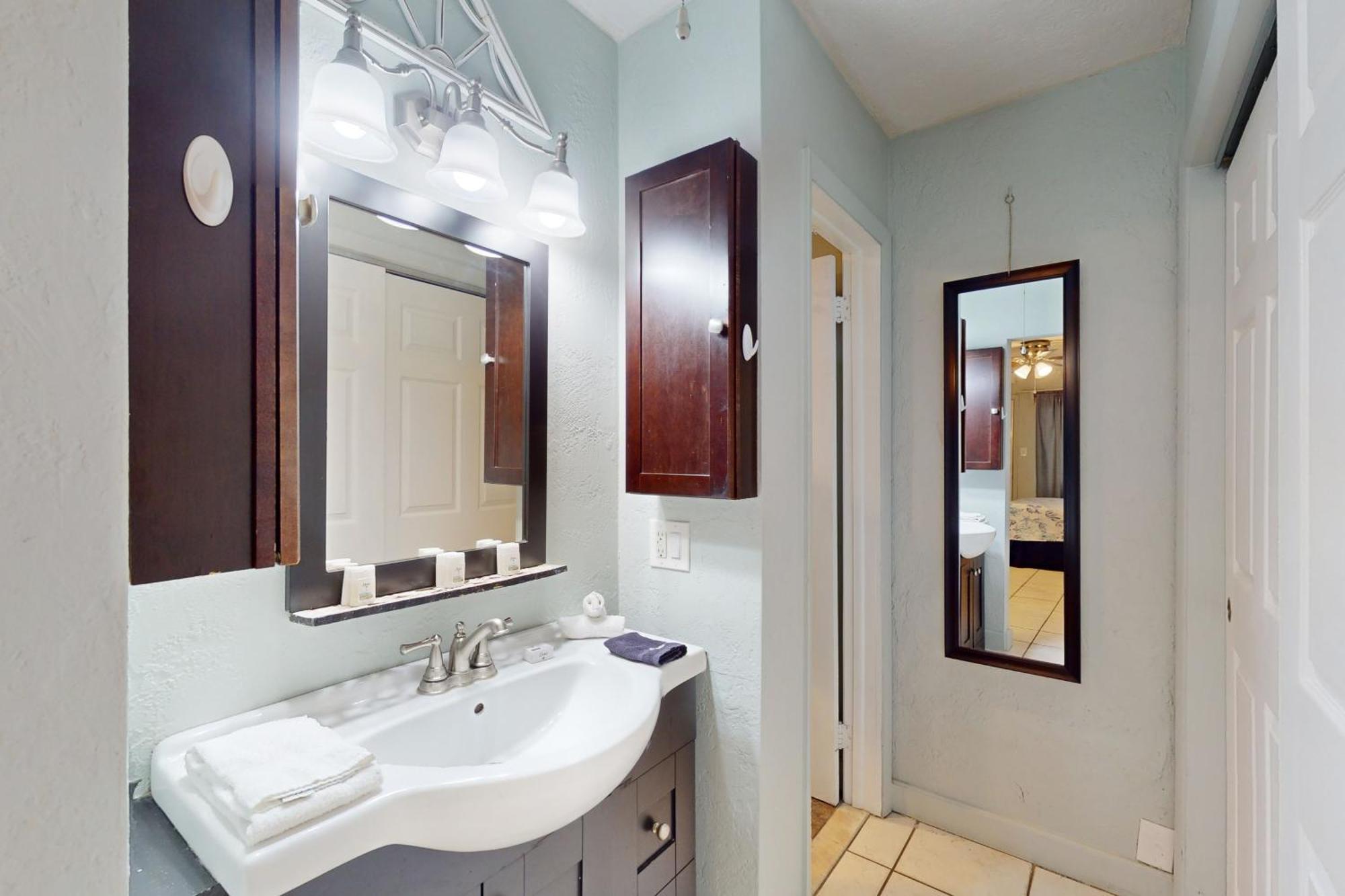 Pass-A-Grille Beach Retreat Unit 8 St. Pete Beach Exterior photo