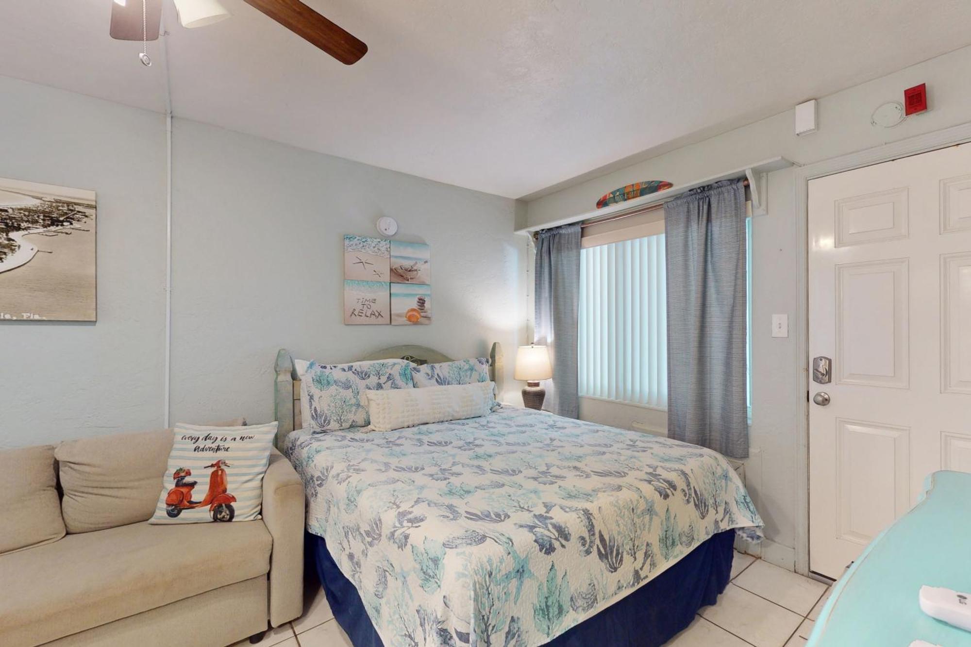 Pass-A-Grille Beach Retreat Unit 8 St. Pete Beach Exterior photo